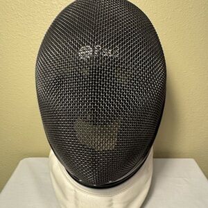 Leon Paul X-Change FIE Contour Fencing Mask with Air Padding